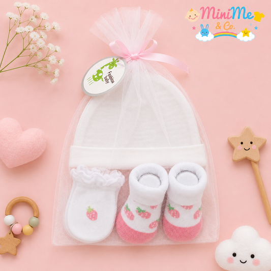 Cap, mittens & socks set
